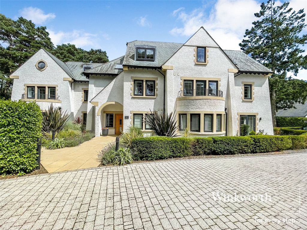 Property photo 1 of 11 Picture No. 16
