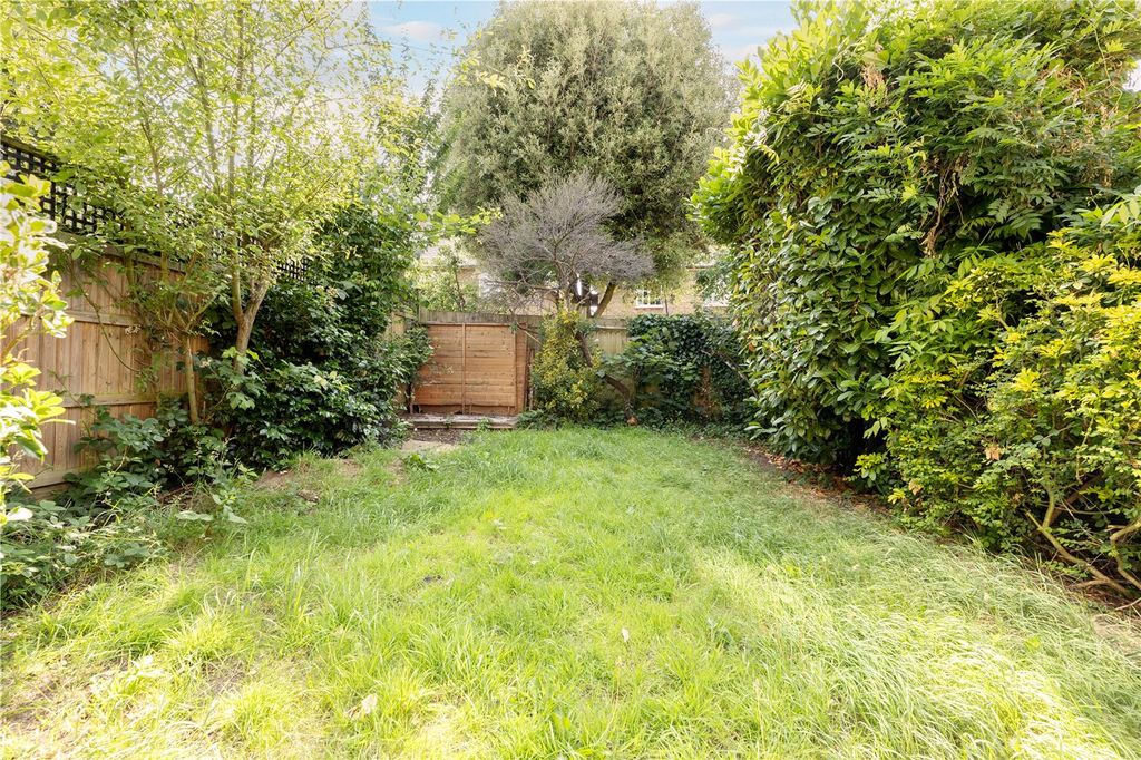 Property photo 2 of 8 Picture No. 09