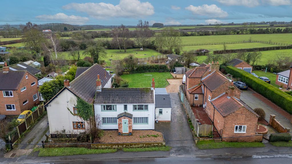 Property photo 1 of 17 Photo 1