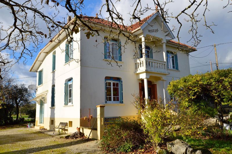 Property photo 3 of 20 Photo 3