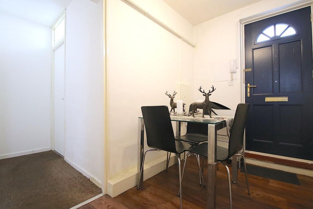 Property photo 3 of 5 Img_9560.Jpg