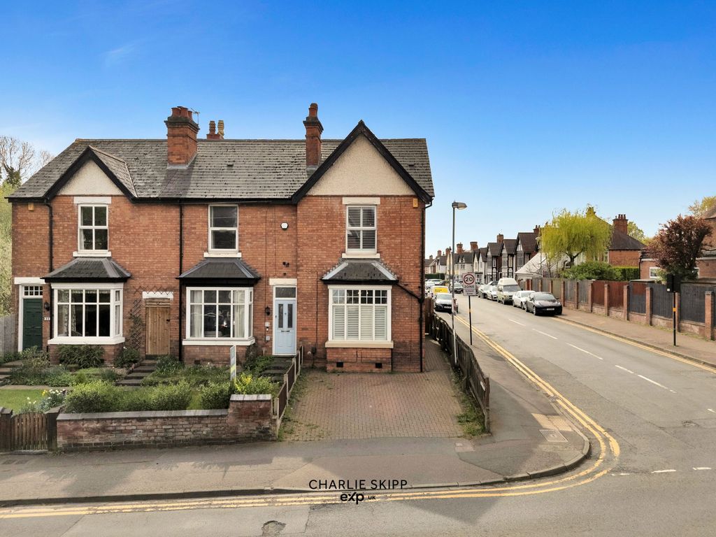 Property photo 2 of 26