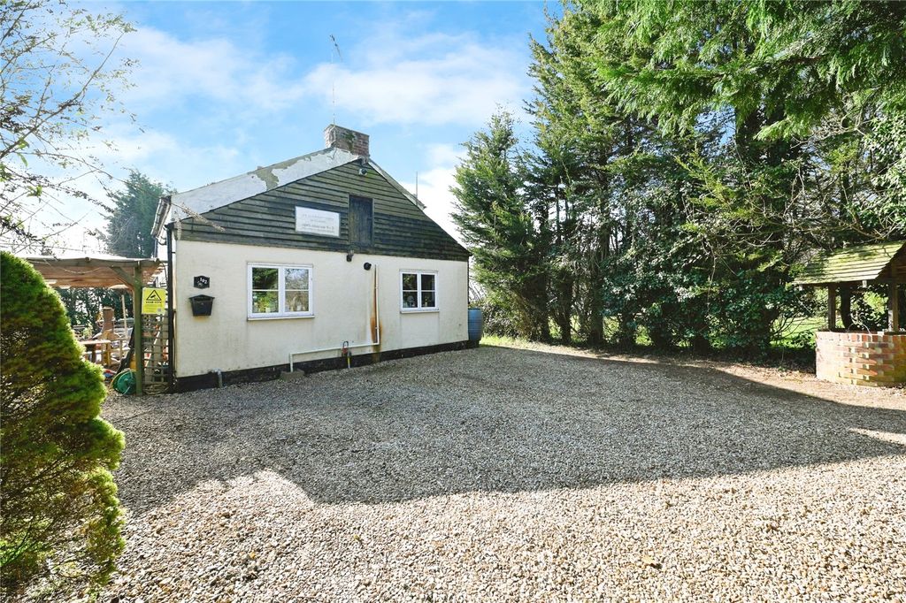 Property photo 1 of 17 Photography