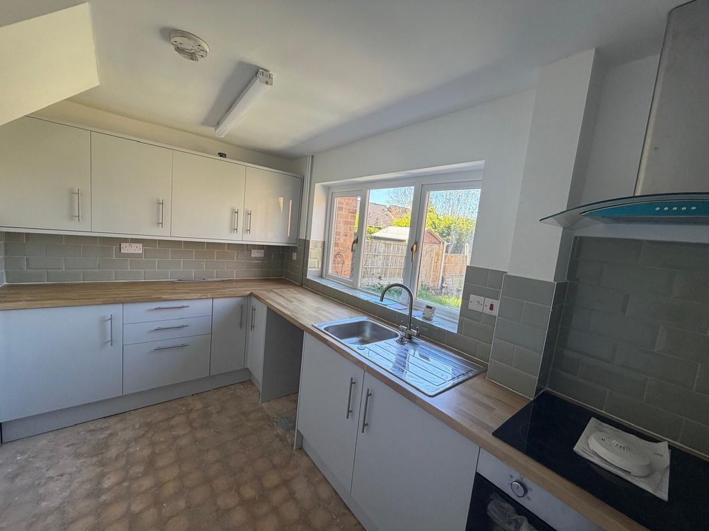 Property photo 3 of 6 Image