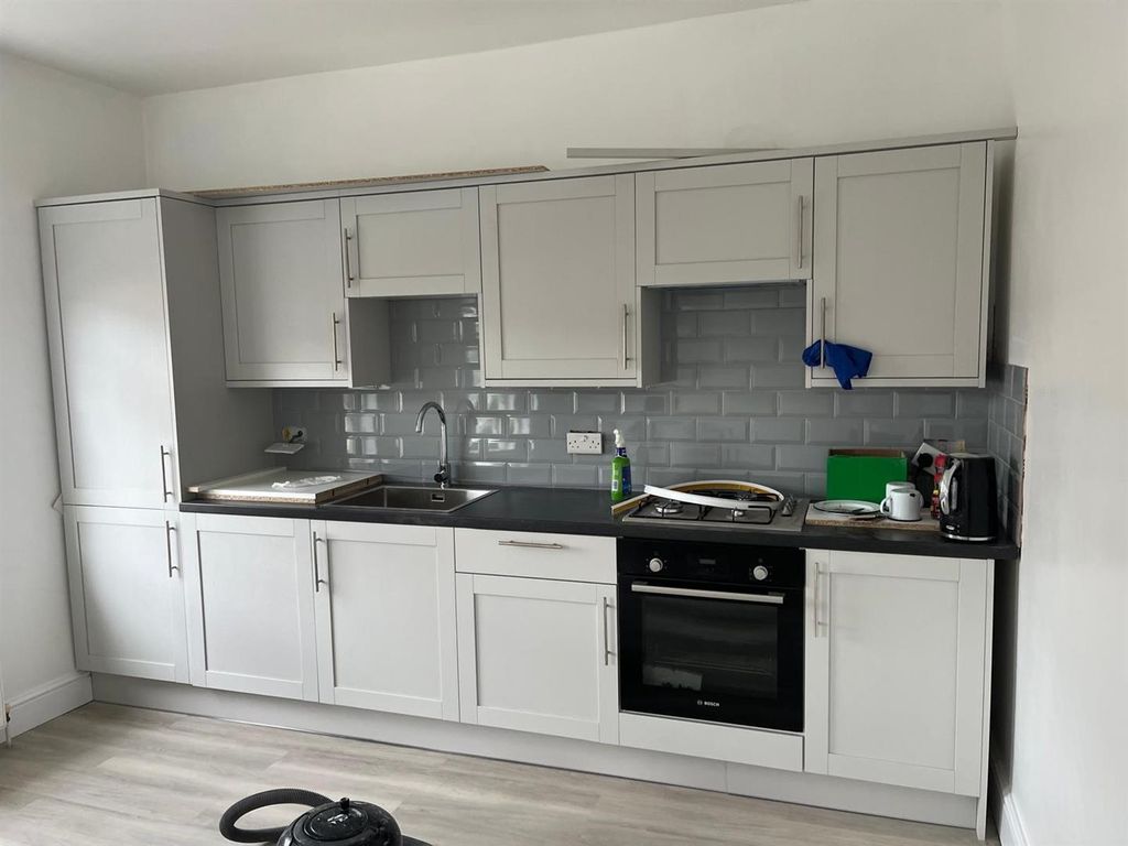 Property photo 2 of 9 K1.Jpg