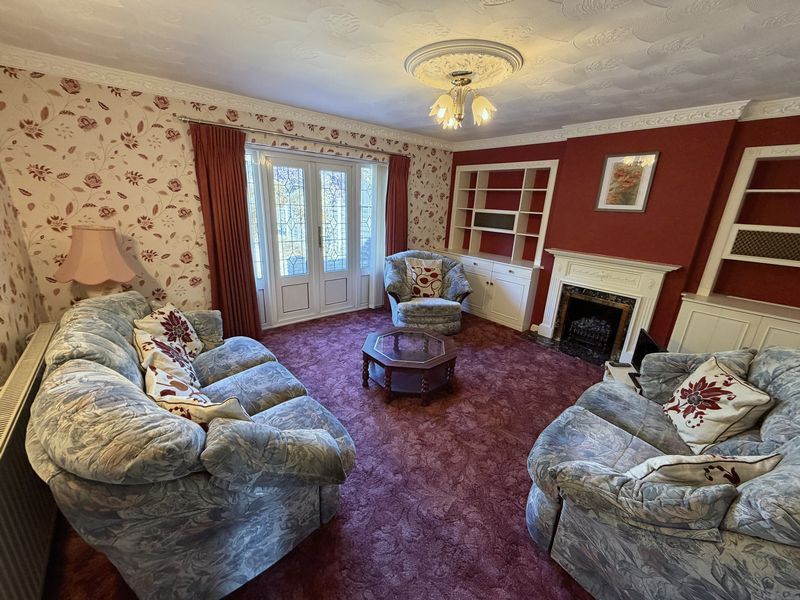 Property photo 3 of 14 Photo 8
