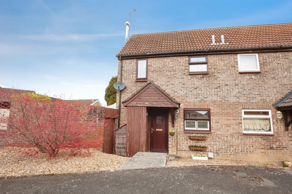 Property photo 1 of 14