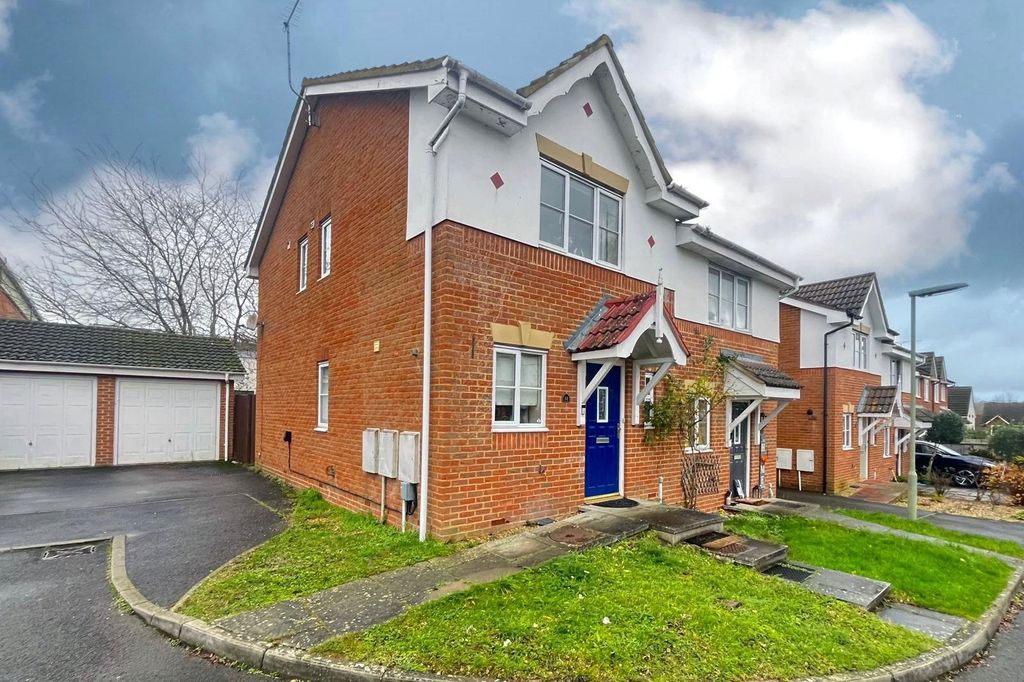 Property photo 1 of 12 Picture No. 17