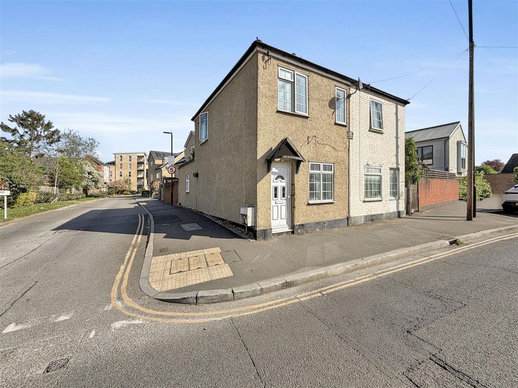 Property photo 1 of 7 Image00008.Jpeg