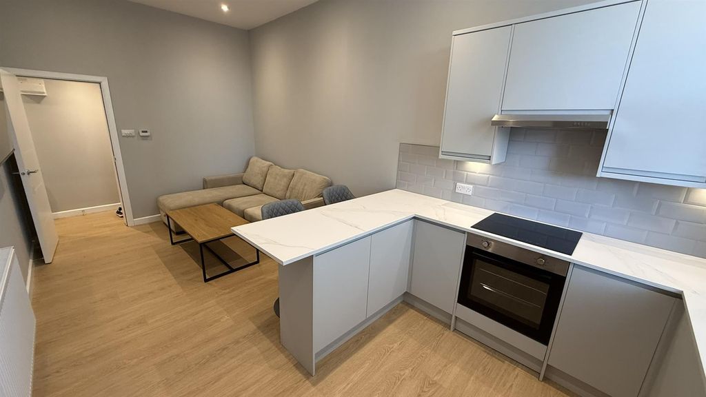 Property photo 2 of 18 Fullsizerender-15.Jpeg