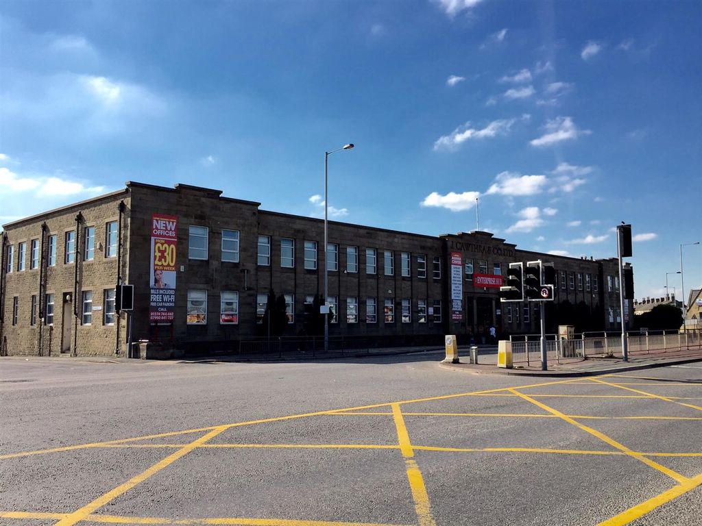 Property photo 1 of 9 Enterprise Hub - Tong Building.Jpg