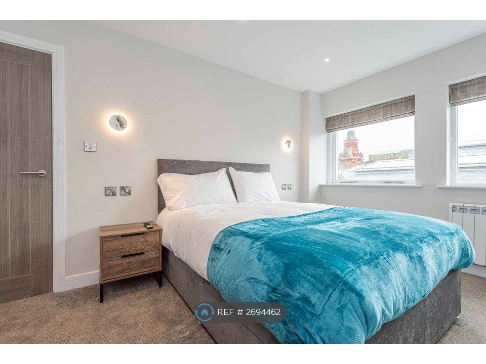 Property photo 3 of 6 King Bedroom