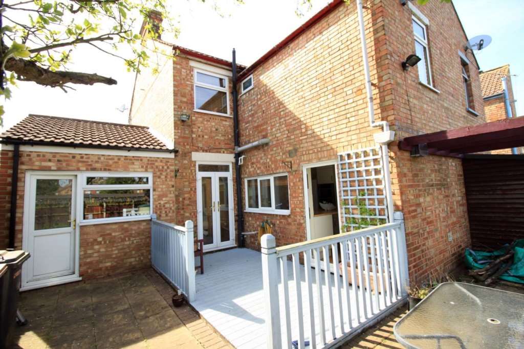 Property photo 2 of 13