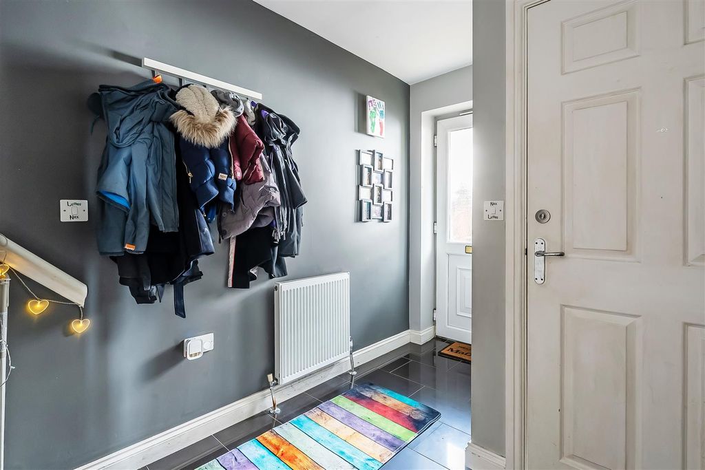 Property photo 2 of 10 3-Hillrise-Cottages-12.Jpg