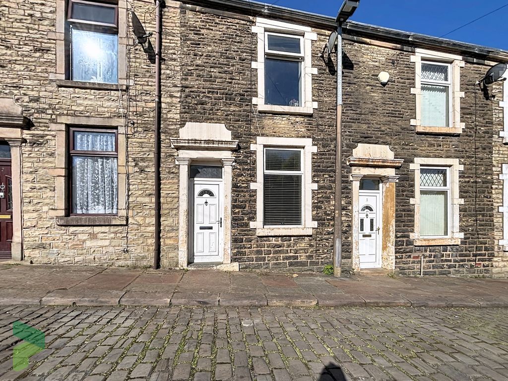 Property photo 1 of 13 Front Exterior