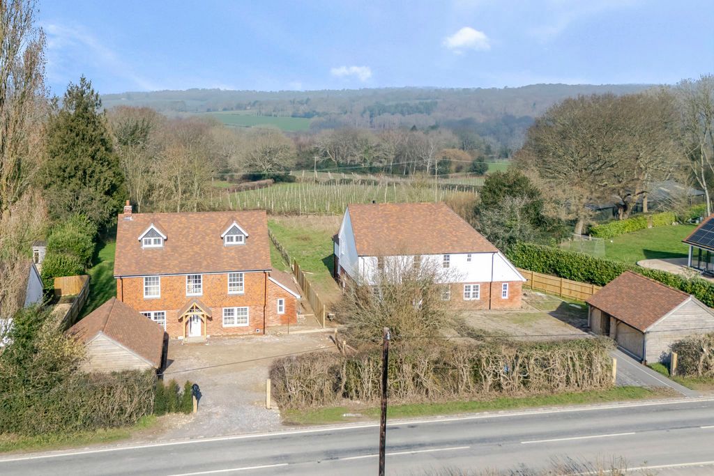 Property photo 2 of 3 Photo 5