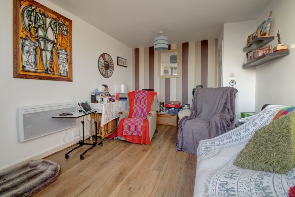 1 bed flat for sale Worthing