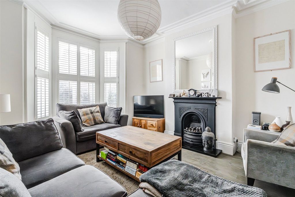 Property photo 3 of 26 Picture No. 14