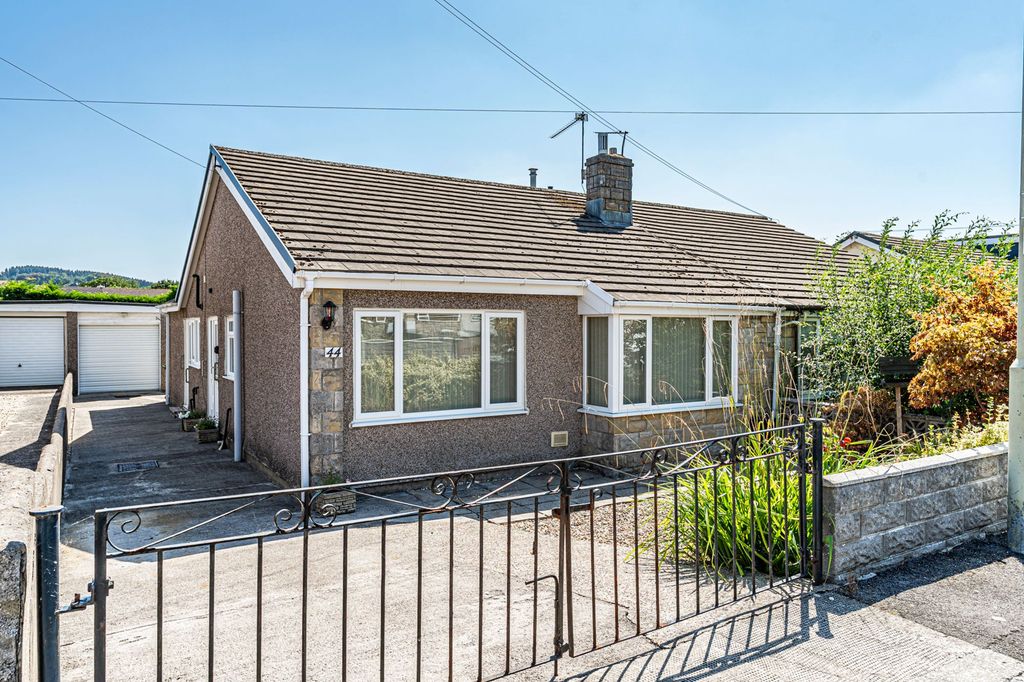 Property photo 1 of 29