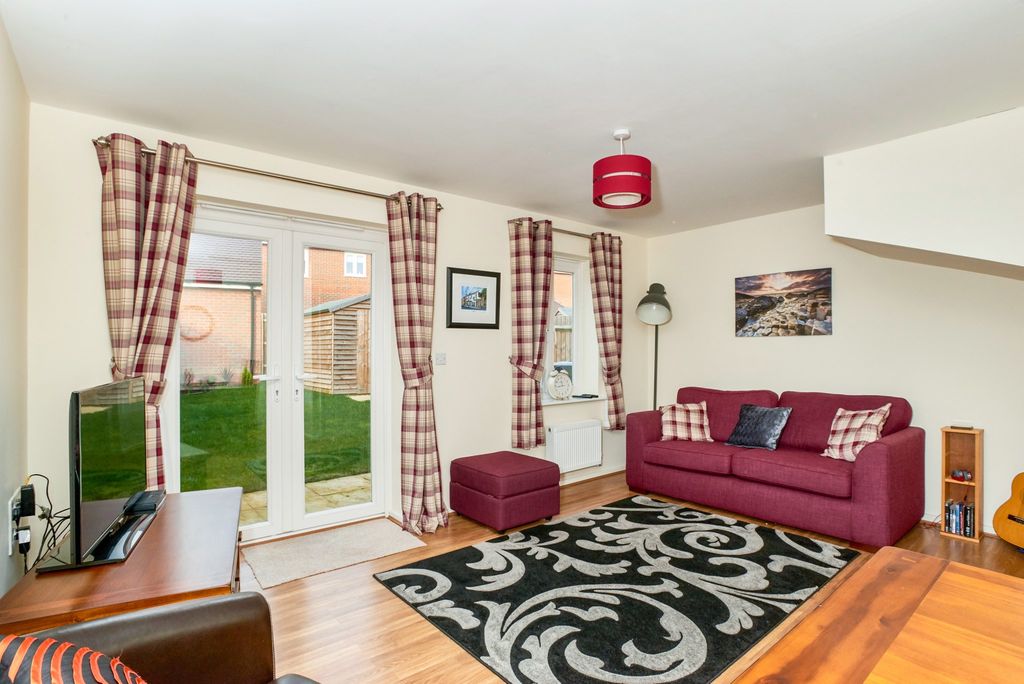 Property photo 2 of 16