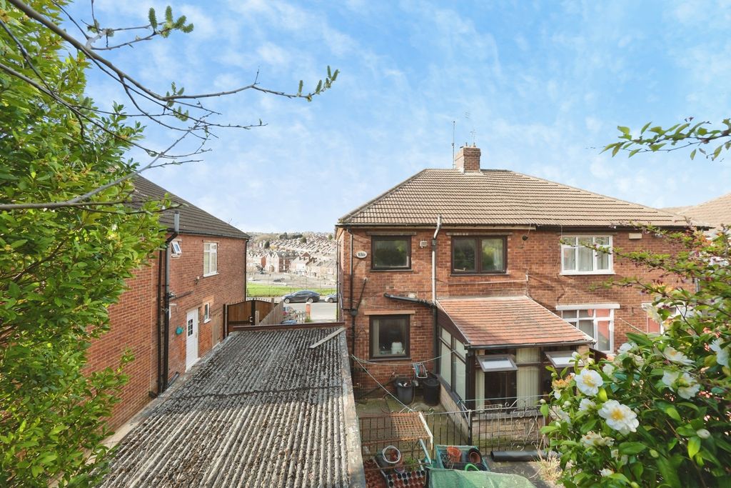 Property photo 3 of 19 Pbox-Img.Jpg