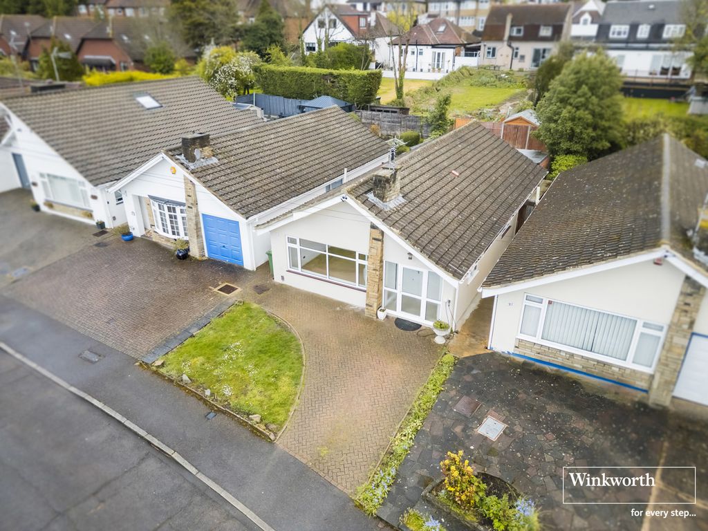 Property photo 1 of 12 External