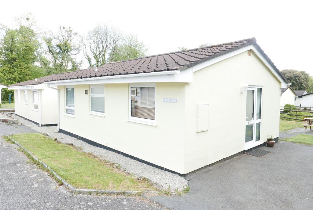 Property photo 2 of 9