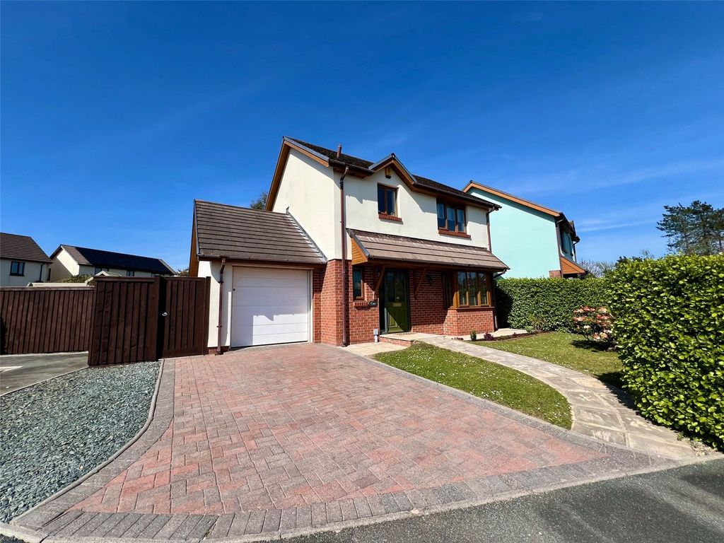 Property photo 1 of 31 Picture No. 14