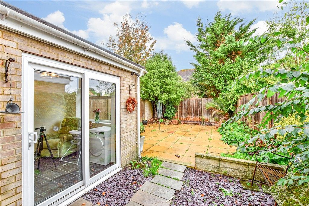Property photo 2 of 10 External Feature Garden