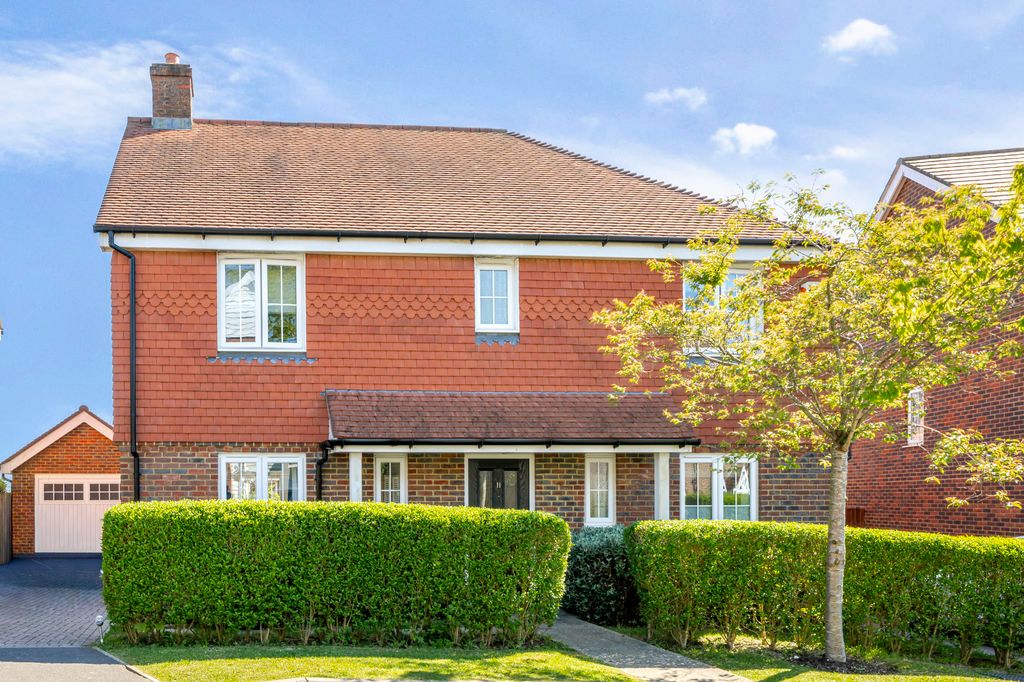 Property photo 1 of 16 Photo 1