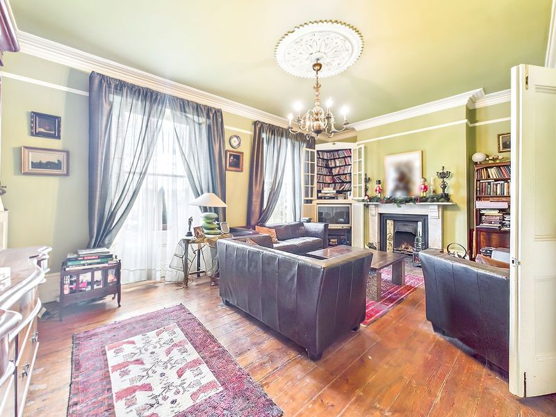 Property photo 3 of 15 Photo 13