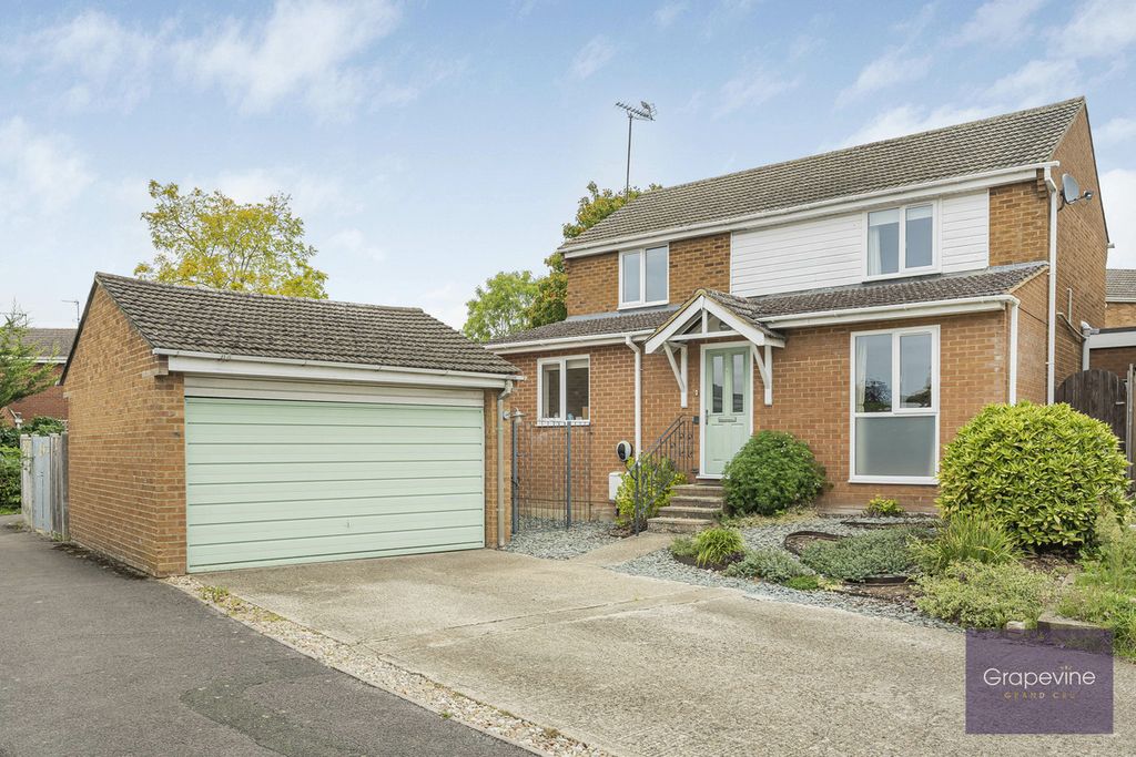 Property photo 1 of 23