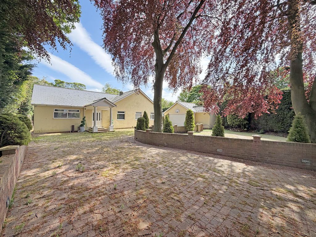 Property photo 1 of 47