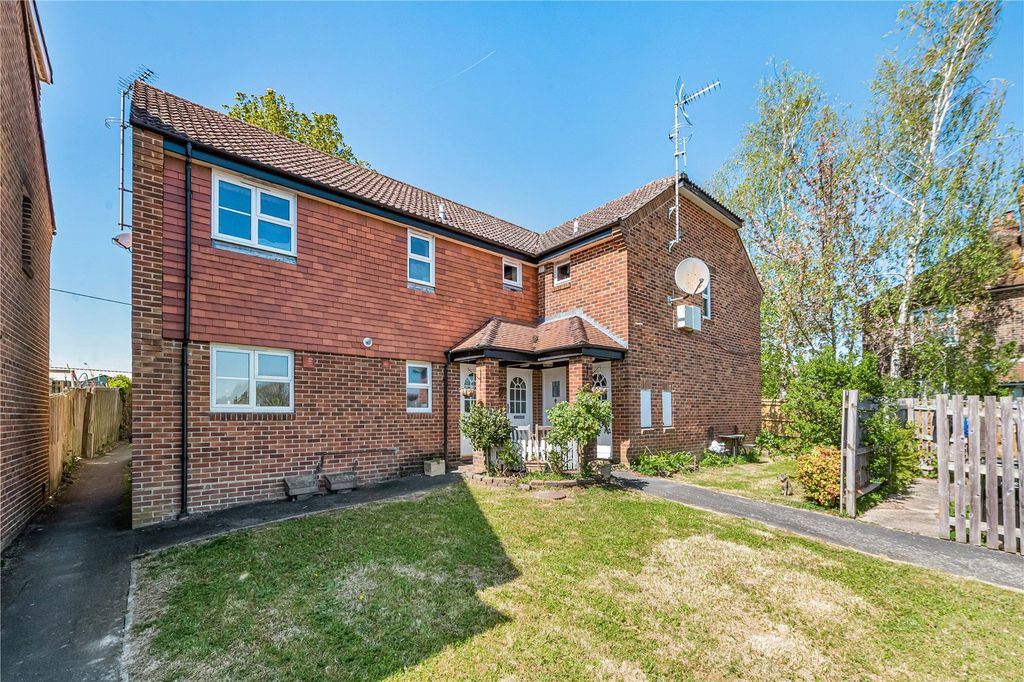 Property photo 1 of 13 Picture No. 01