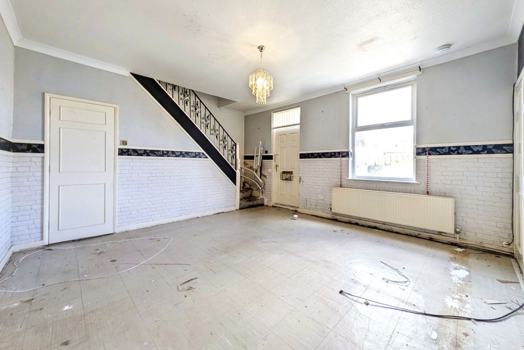Property photo 3 of 20 45 Beaumont Terrace, Westerhope, Newcastle Upon Tyne, Tyne And Wear, Ne5 5Jp
