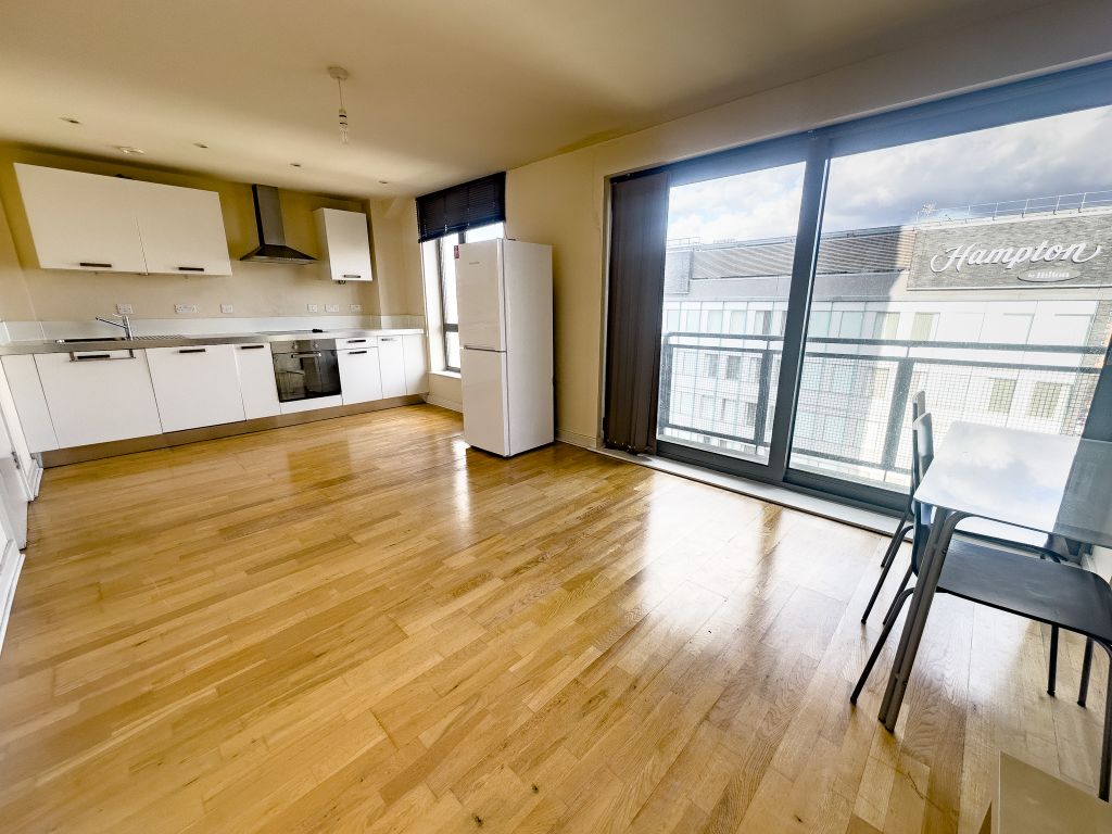 Property photo 2 of 8