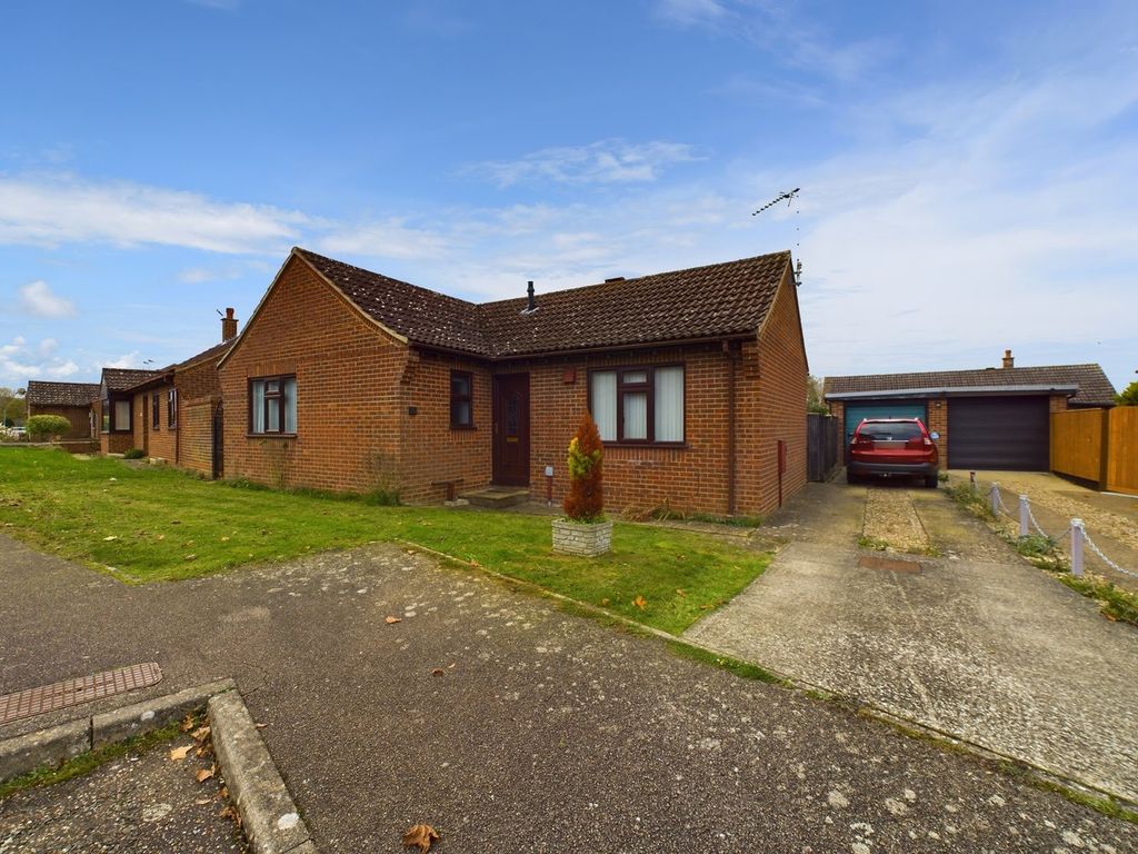 Property photo 1 of 11