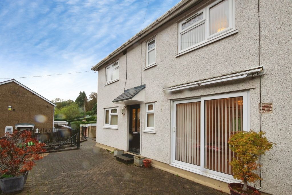 Property photo 1 of 25