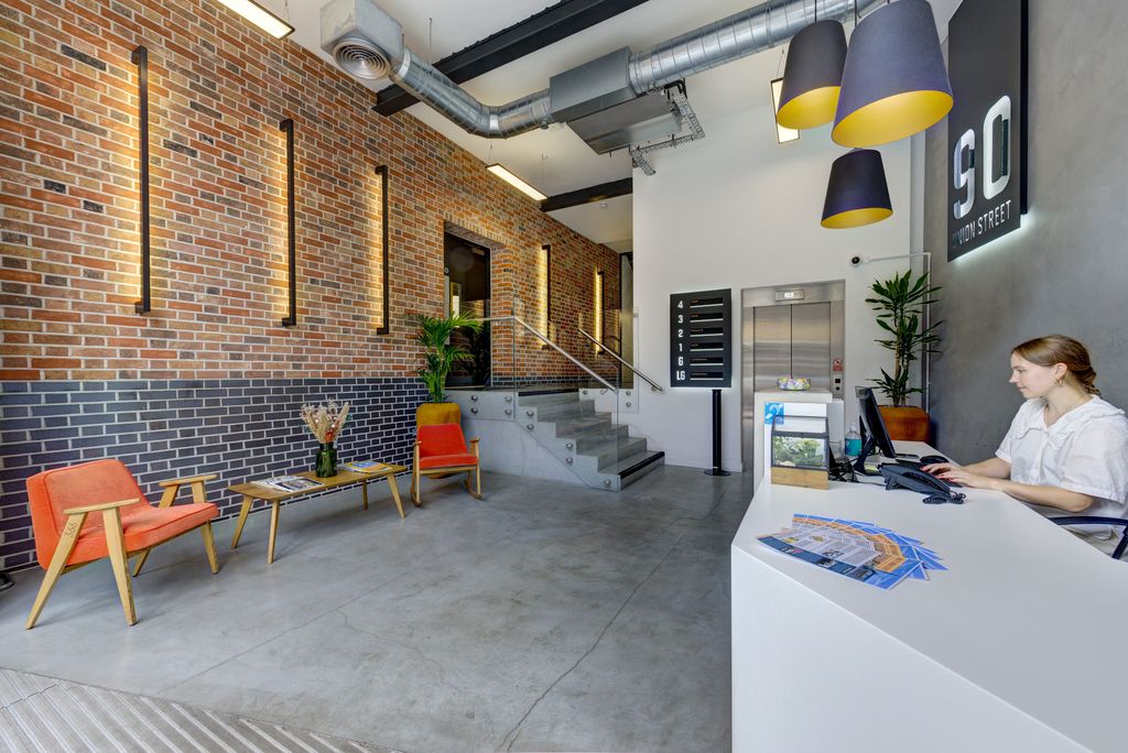 Property photo 2 of 5