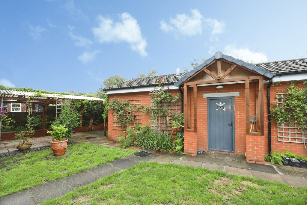Property photo 3 of 20 Pbox-Img.Jpg