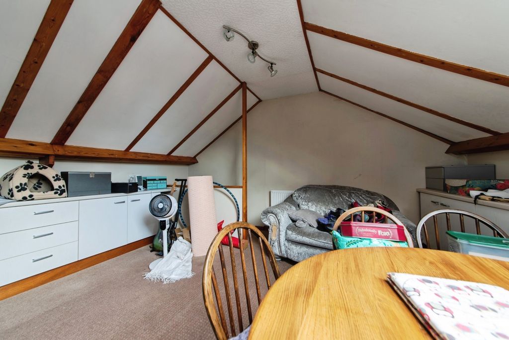 Additional image 13 of 2 bed flat for saleRasen Lane, Lincoln, Lincolnshire LN1