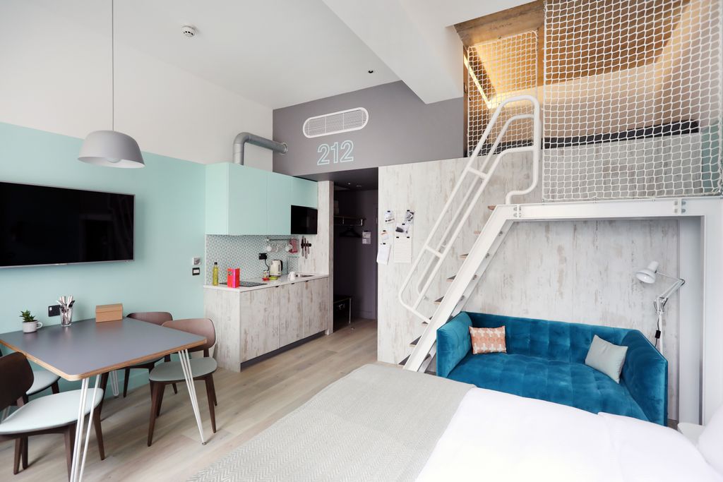 Property photo 1 of 4