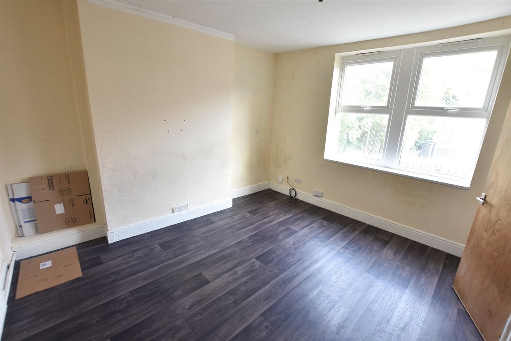 Property photo 3 of 6 Picture No. 03