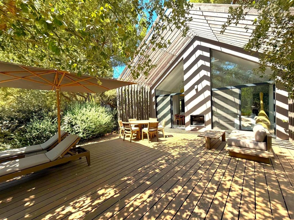 Property photo 1 of 17 Exclusivity And Serenity In A 2+1 Bedroom Villa At Sublime Comporta