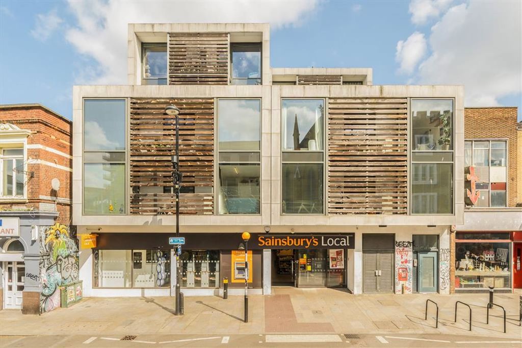 Property photo 1 of 6