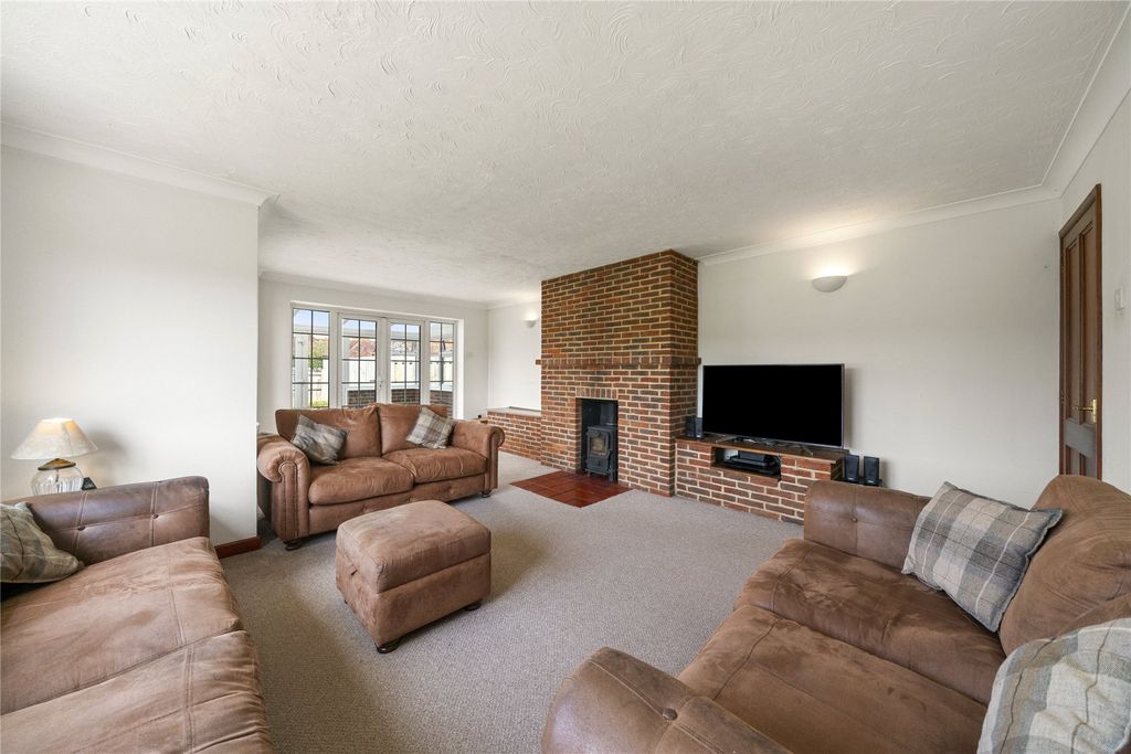 Property photo 2 of 27 Picture No. 07