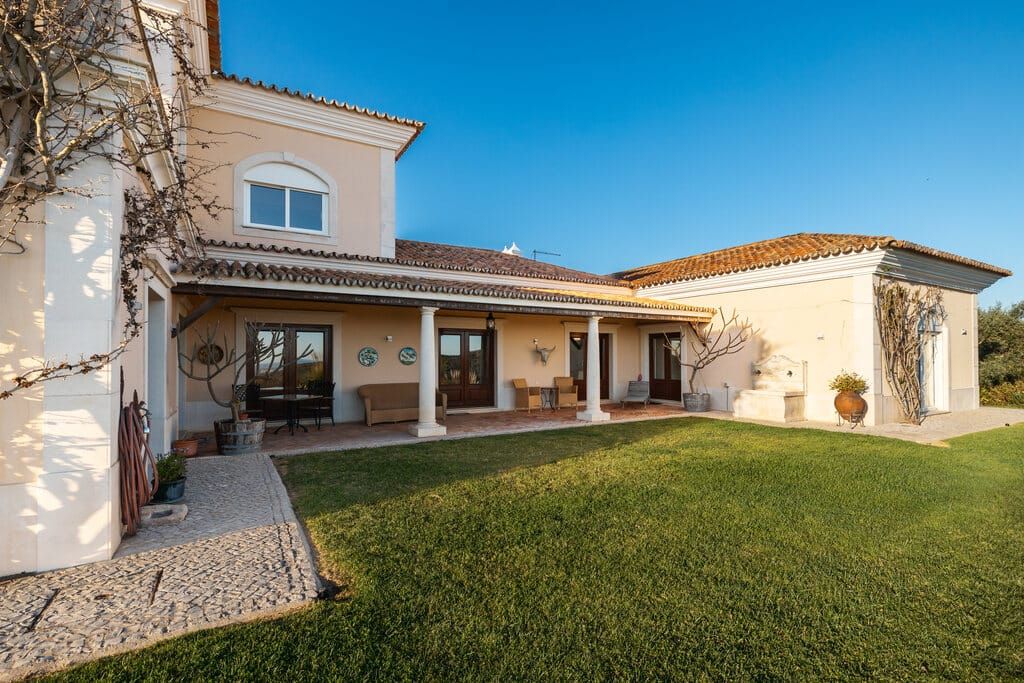 Property photo 3 of 10 Algarve Villa Ptsanv472 2