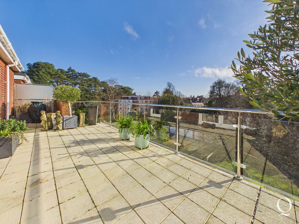 Additional image 5 of 3 bed flat for saleWest Cliff Road, Westbourne, Bournemouth BH4