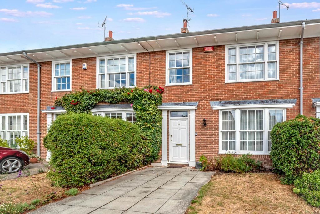 Property photo 1 of 17