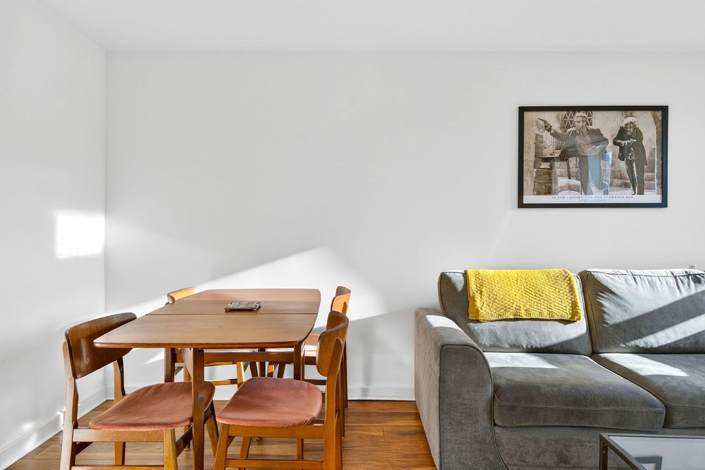 Property photo 3 of 16 Reception Room